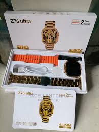 Z76 Ultra Smart Watch Golden Shade